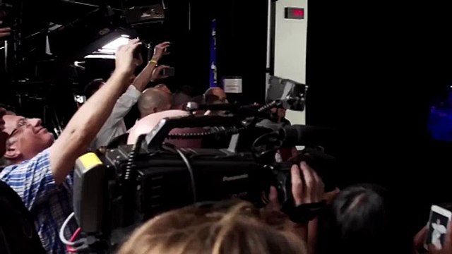 سيلين ديون تبهر الجمهور برقصها معهم في كواليس حفل بيلبورد