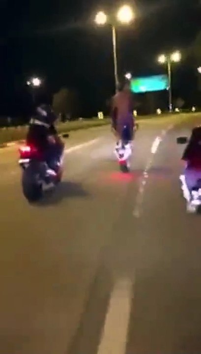 المصادر القضائية تكشف السبب وراء مضاعفة الحكم على عراة كورنيش الدمام