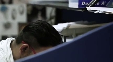 بلقيس تشاركنا خطوات تصنيع مجوهرات زفافها