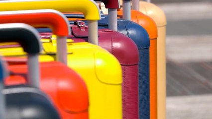 حصرياً، ماذا يقول مارك نيوسن عن تعاونه مع لويس فويتون؟