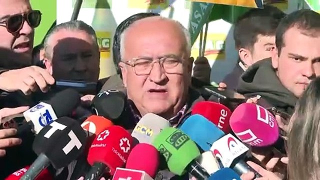 El sector agrícola y ganadero español critica los aranceles impuestos por Trump