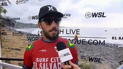 Filipe Toledo slams judges in El Salvador