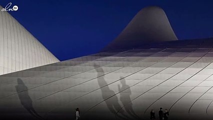 "مركز حيدر علييف" لزها حديد .. تصميم العام 2014!