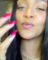 ريهانا تُنقذنا من آثار الإجهاد بعد عُطلات الأعياد بهذا المُستحضر الجديد