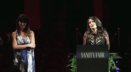 على هامش أسبوع الموضة، مشاهير العالم يتفوّقون في امتحان الأناقة وإيلي صعب وزهير مراد أهم الحاضرين!