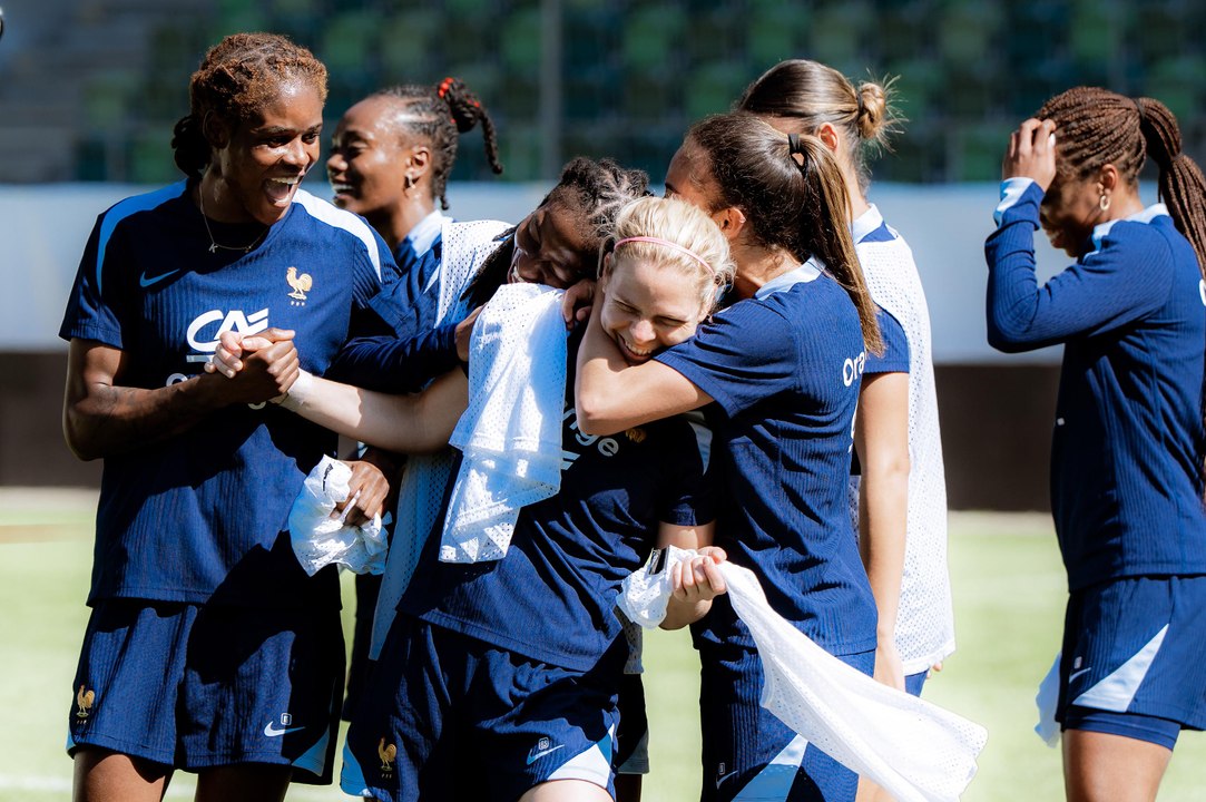 24 heures avec les Bleues avant Suisse-France