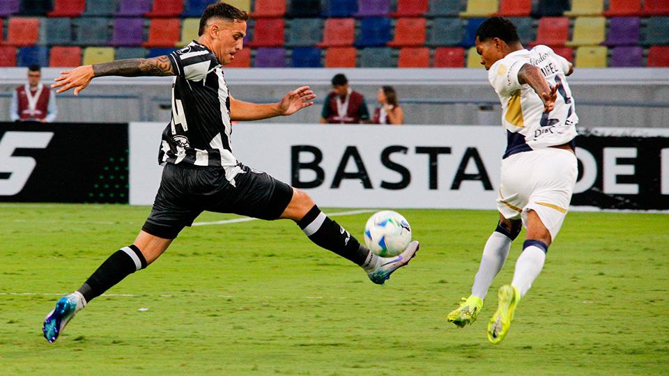 2MINS | Central Cordoba (ARG) vs LDU Quito (ECU) | HIGHLIGHTS Copa Libertadores | 04/03/2025 | beIN SPORTS  (Primer Tiempo)