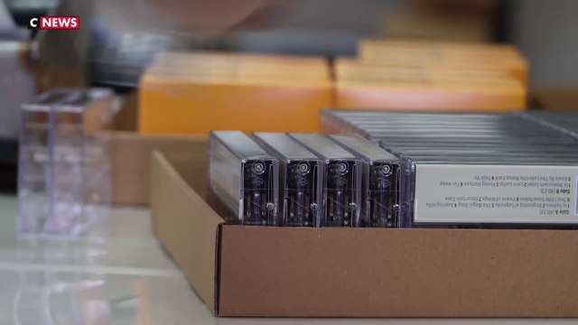 À Avranches, la dernière usine de cassettes audio d'Europe