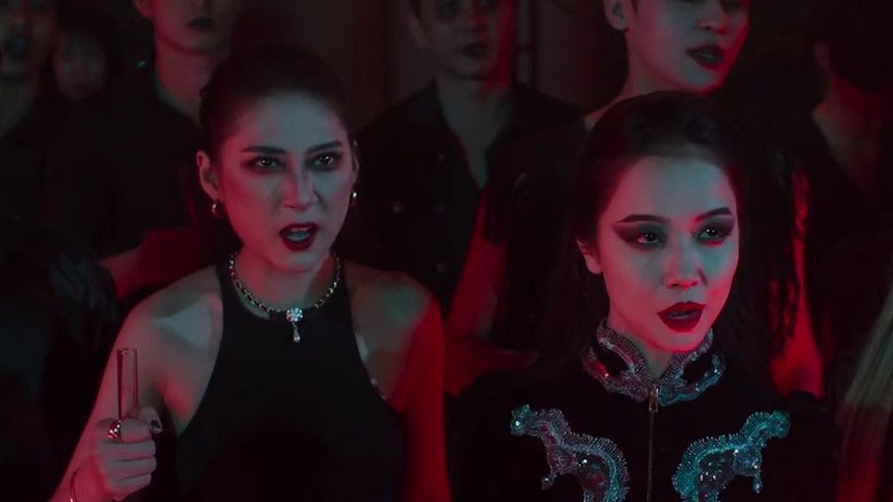 Nguoi Mat Troi Trailer OmeU