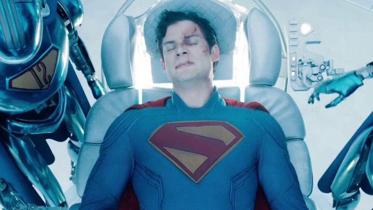 Superman Sneak Peak Trailer (2) DF