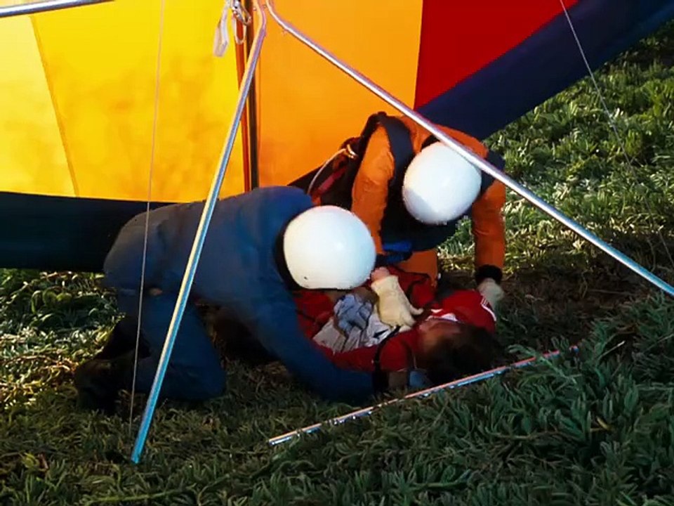 CHiPs. S03E17-Die Musterschüler