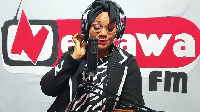 التعريف بالمركز الجهوي للتكوين و تطوير الكفاءات و اهم الانشطة الي يقوم بيها و من المعنيين بها رئيس الفرع الجهوي عمر بن صالح