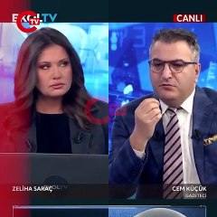 Cem Küçük’ten oyunculara sert eleştiri!