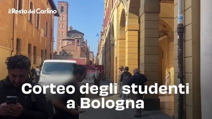 Corteo degli studenti a Bologna: il video