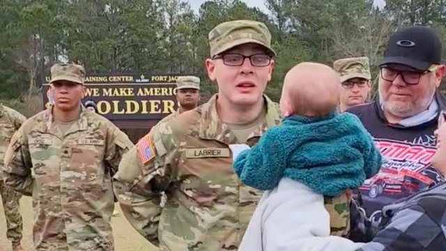New Soldier Fights Back Tears When Baby Daughter Surprises Him To Tap Him Out | Happily TV