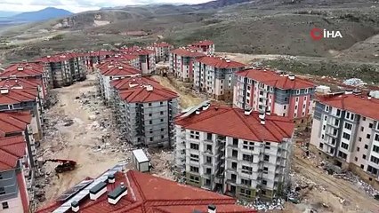 Malatya'daki kalıcı deprem konutlarının son hali görüntülendi