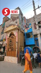 The Daily Star | Stitching stories: The stone embroiderers of Geneva Camp