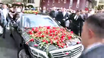 MHP Genel Başkanı Bahçeli partilileri selamladı