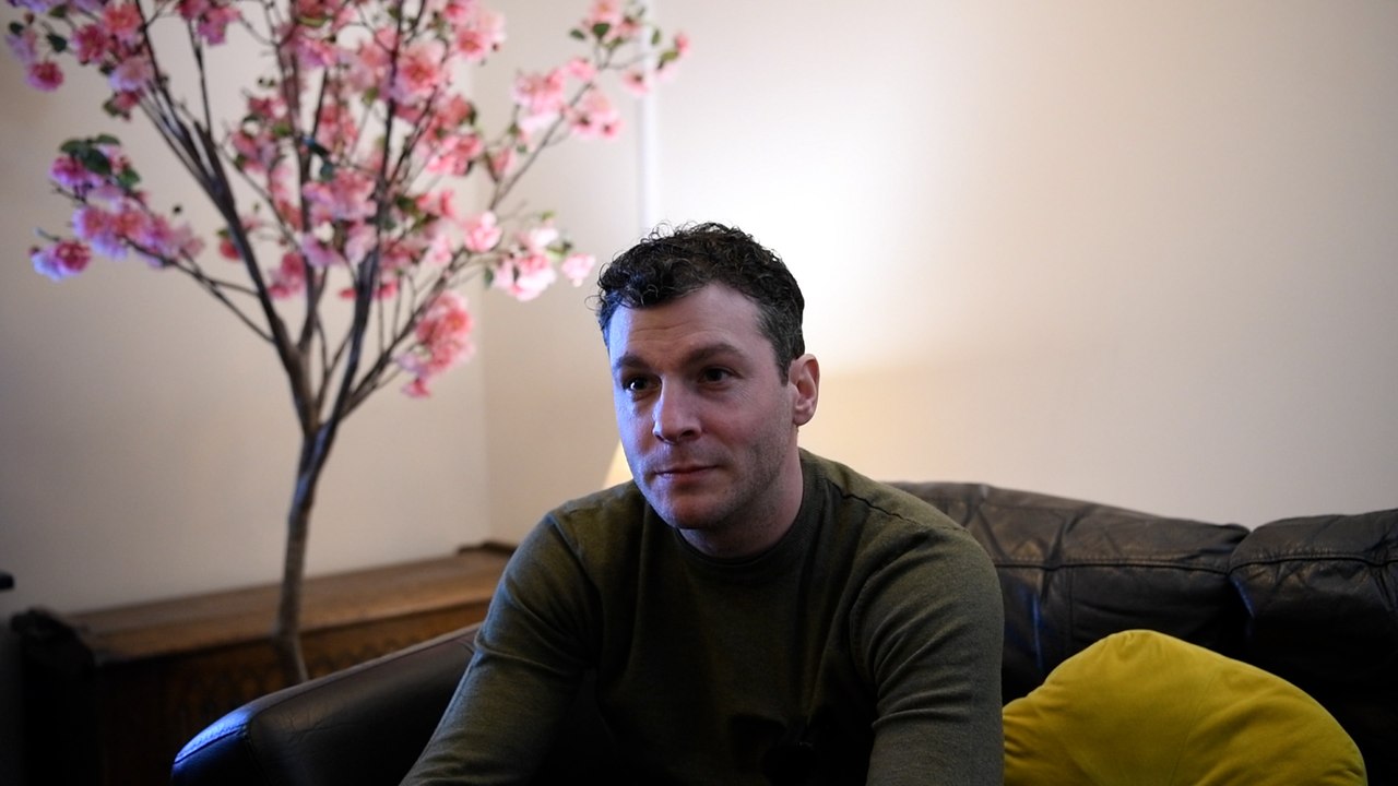 Leeds Hynotherapy Clinic: Meet man behind busin...