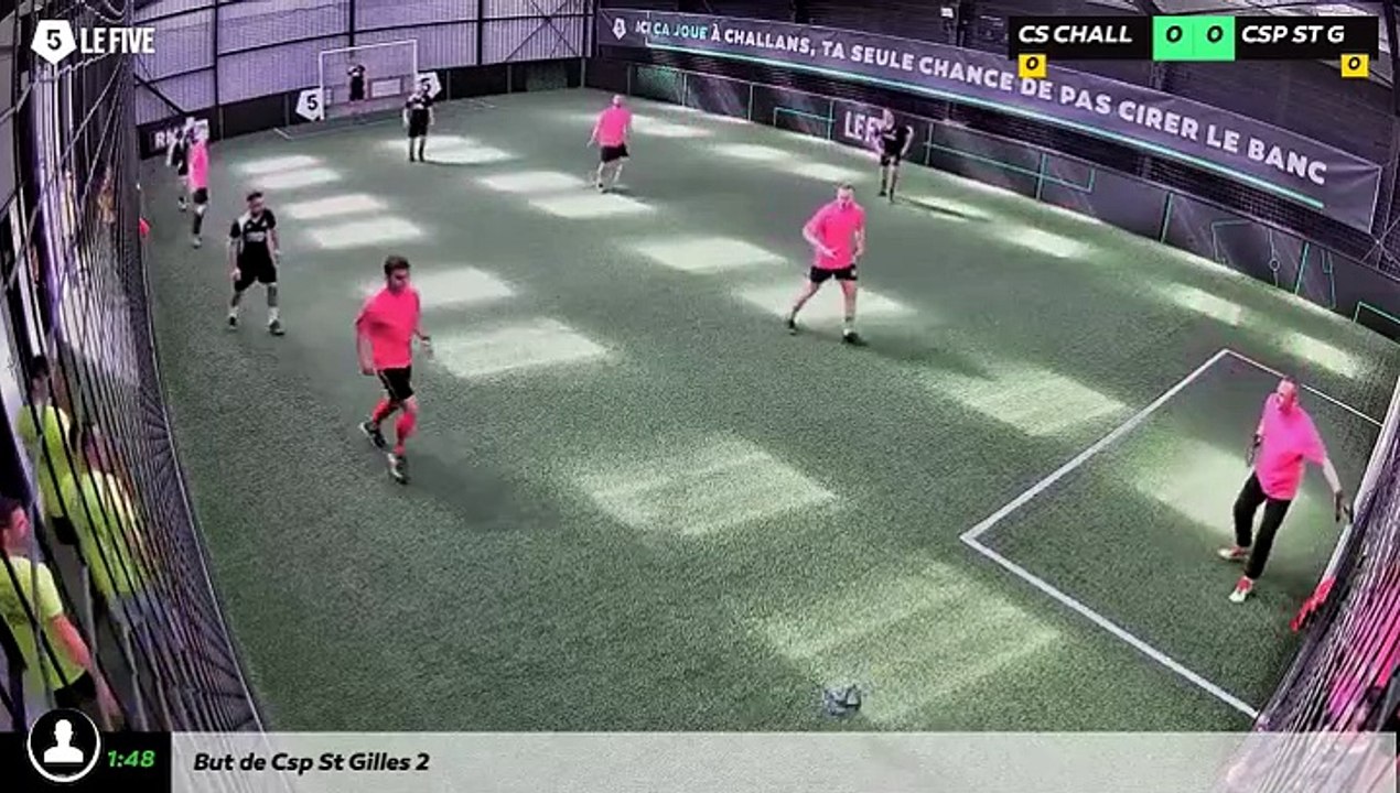 CSP CHALLANS 1 - CSP ST GILLES 2 04/04 à 12:16 - Football Terrain 1 (LeFive Challans)