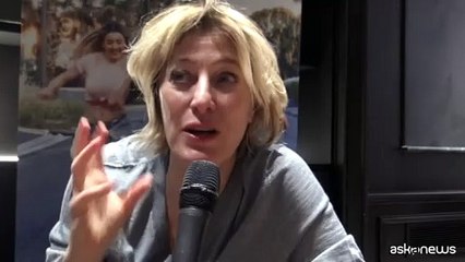 Bruni Tedeschi: vorrei stare tranquilla ma amo sempre fare tante cose