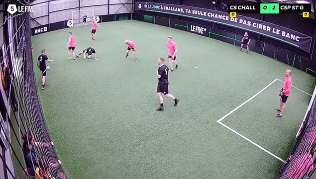 CSP CHALLANS 2 - CSP ST GILLES 2 04/04 à 14:23 - Football Terrain 1 (LeFive Challans)