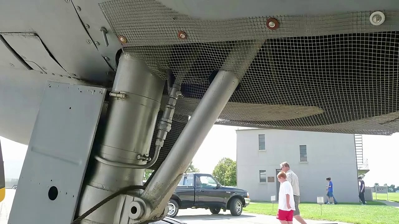 Lockheed C 60A Lodestar - military transport aircraft - HD
