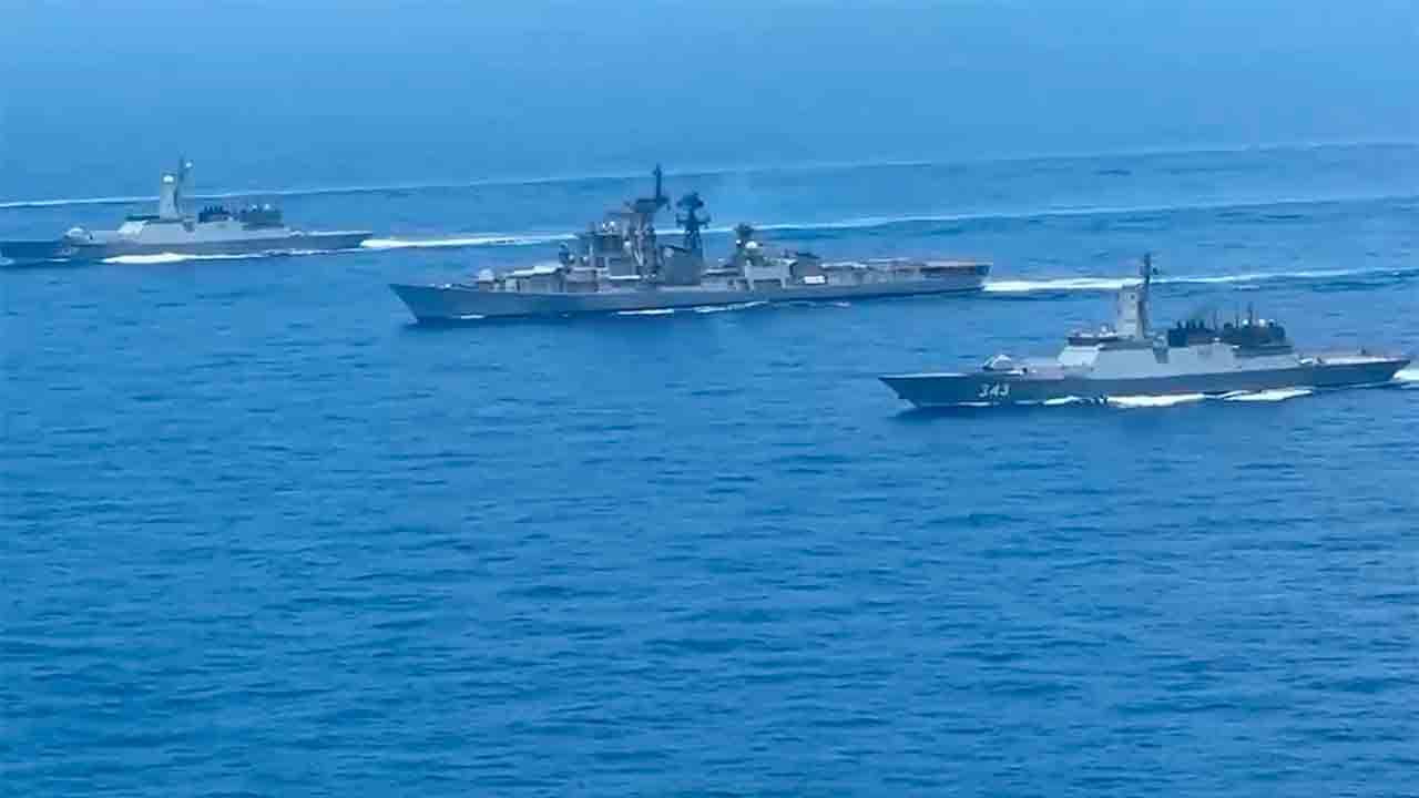 動画：ロシアとインドの海軍、Indra Navy 2025 演習で合同射撃を実施