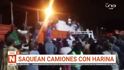 Estamos en la lucha contra el contrabando Aduana Santa Cruz sobre saqueo a camiones de harina en Camiri