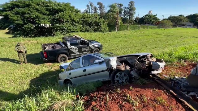BPFron apreende mais de 250 kg de maconha após perseguição em Umuarama