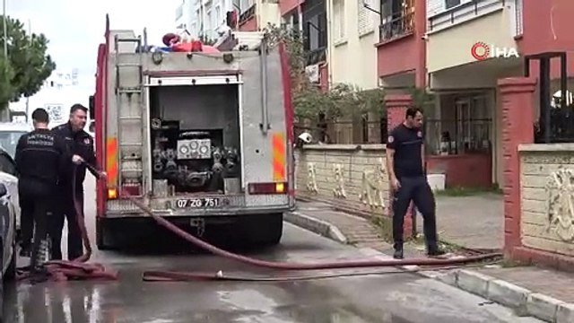 Muratpaşa’da dairede çıkan yangın büyümeden söndürüldü