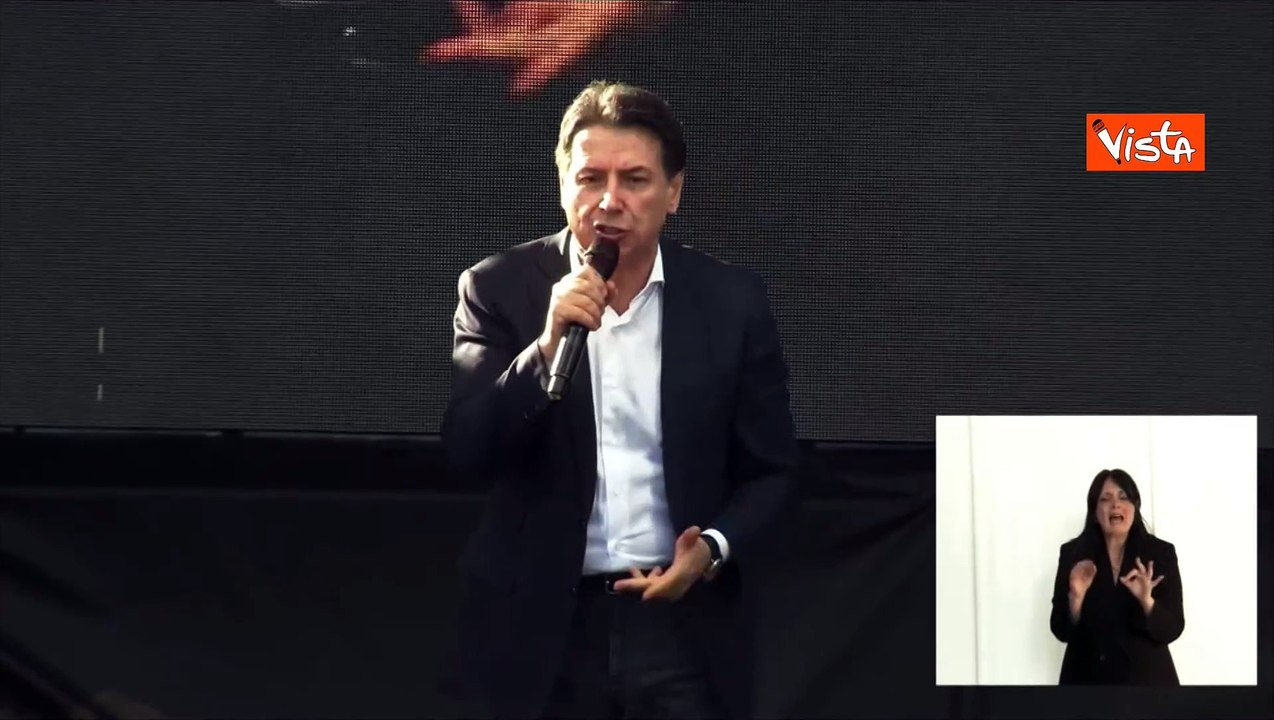 Conte: "Oggi poniamo un pilastro per l'alternativa a Meloni"