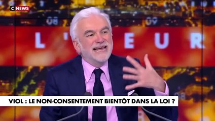 Consentement dans la loi : polémique après des propos de Pascal Praud sur CNews : "