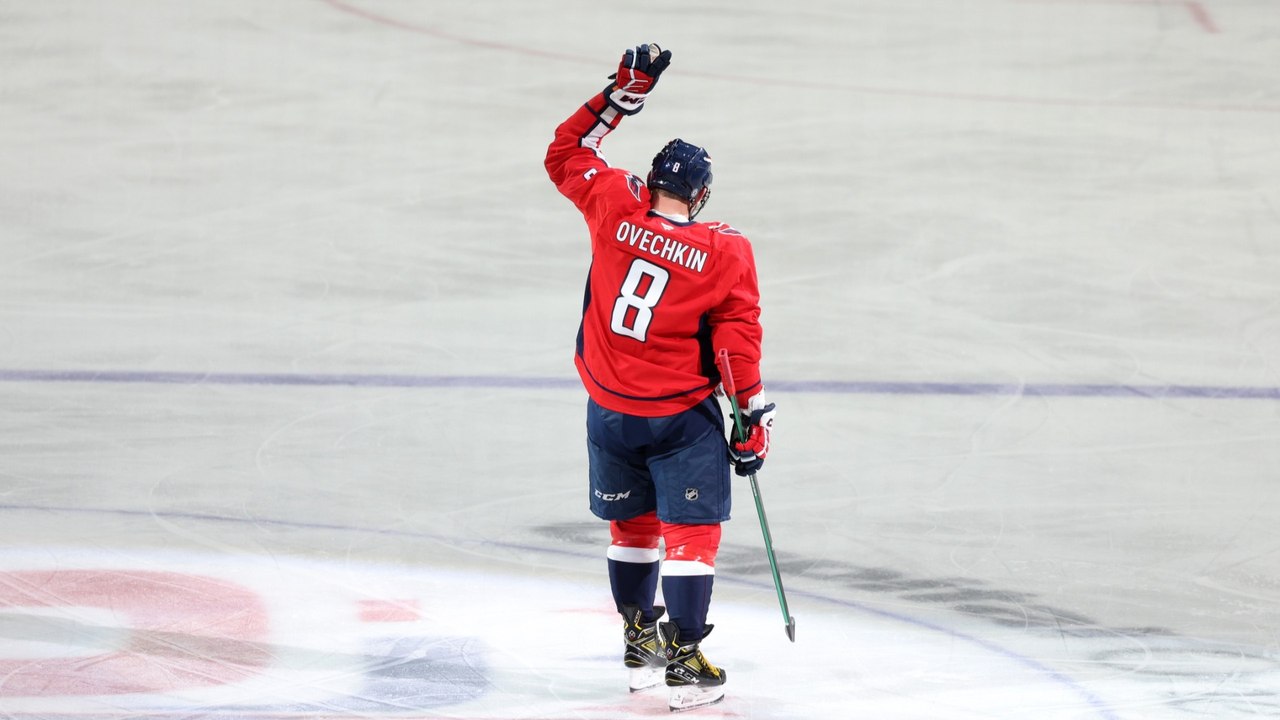 Alexander Ovechkin Ties Wayne Gretzky's NHL Record with 894 Goals
