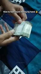 Ap kiu dakh rahy ha janb ap k pass ha kaya itny pasay😅🤣😂🤣😂