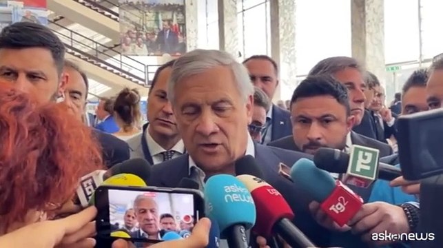 Dazi, Tajani: se salgono difficile spendere 5% del Pil per la difesa