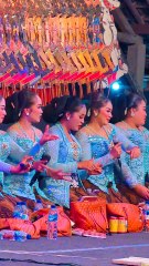 Diulang tetap candu, paling kiri manis banget