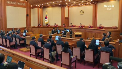 문형배, 111일간의 소회…“안전 보장 경찰에 감사”