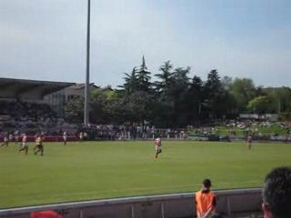 Pénalité de  Vignau Tuquet pour l'USDAX contre MONTAUBAN