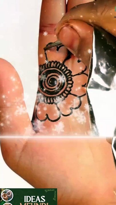 Mehndi design latest