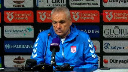 Rizespor-Sivasspor maçının ardından teknik adamlar maçı değerlendirdi