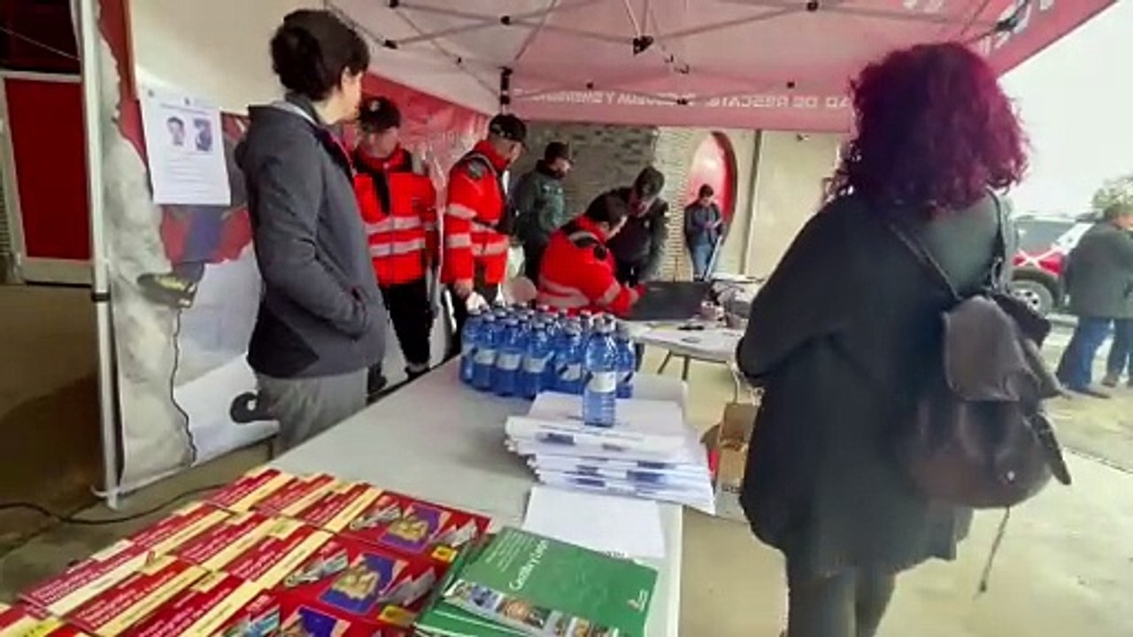 Drones y carteles por los cielos y pueblos de Valladolid para dar con joven desaparecido
