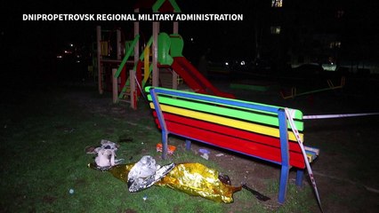 L'Ukraine endeuillée par une frappe russe, au moins 18 morts dont 9 enfants