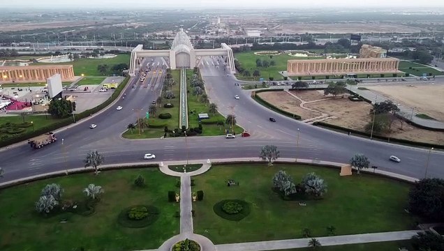 JINNAH AVENUE MAIN GATE BAHRIA TOWN KARACHI