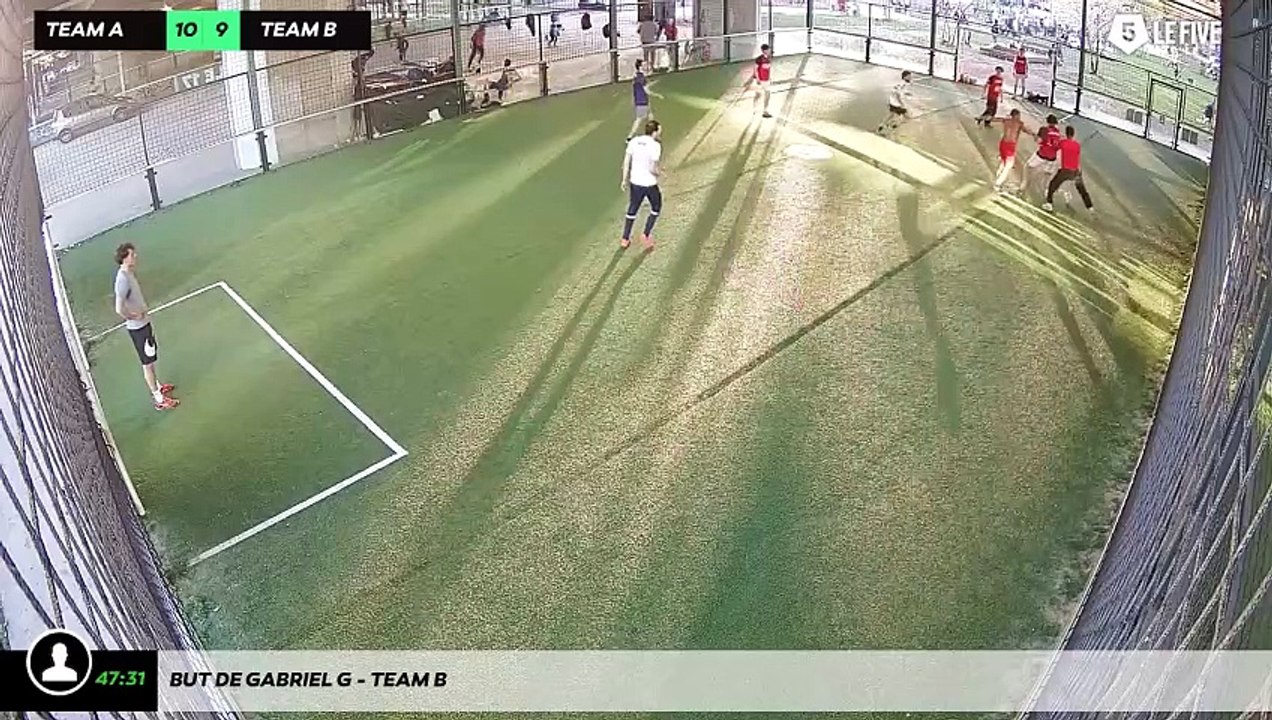 But de Gabriel G - Team B