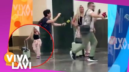 ¡Le dejaron sola! Wendy Guevara fue ignorada en Aeropuerto de Monterrey