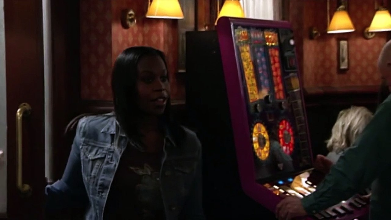 EastEnders_2006-05-01_576p.WEB-DL.x264-SS