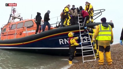 Au premier trimestre 2025, le nombre de traversées clandestines de la Manche atteint un record