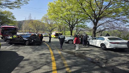 울산 '만취 운전'에 차량 4대 사고...15명 중·경상 / YTN