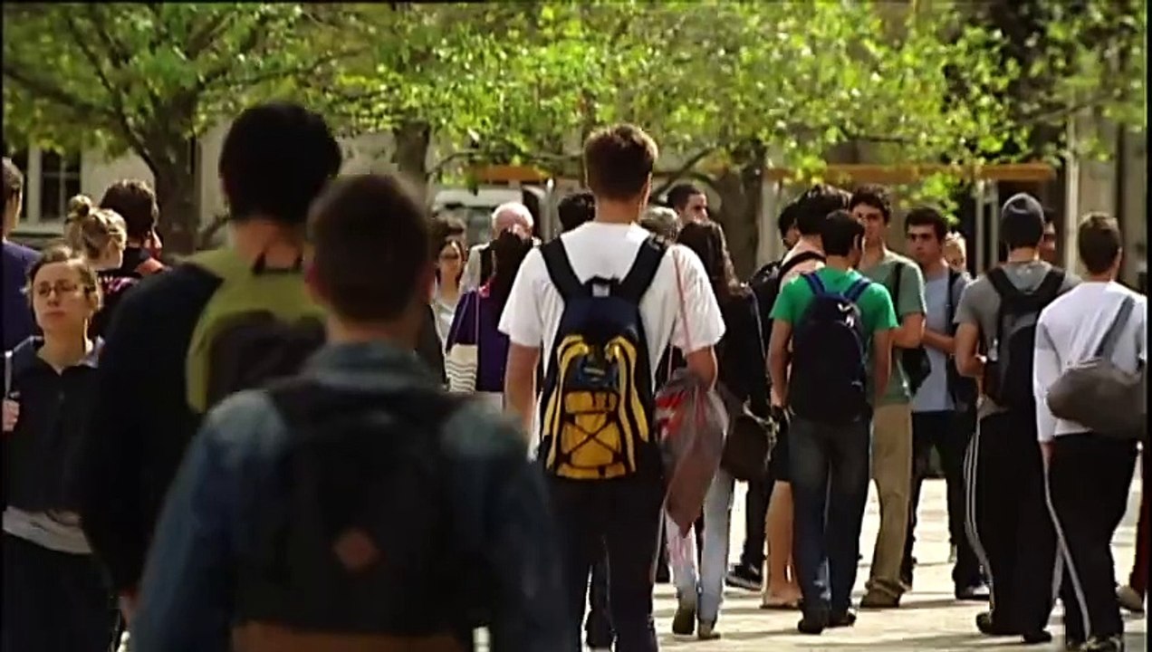 Dutton arrives in Tasmania to snag marginal Labor seats